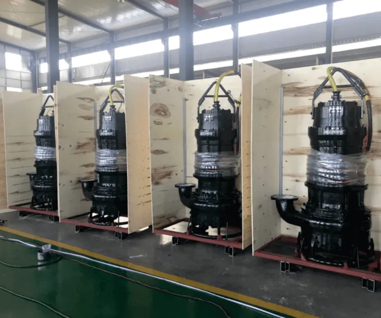 Eletrobombas submersíveis AllPrime engradadas para expedição